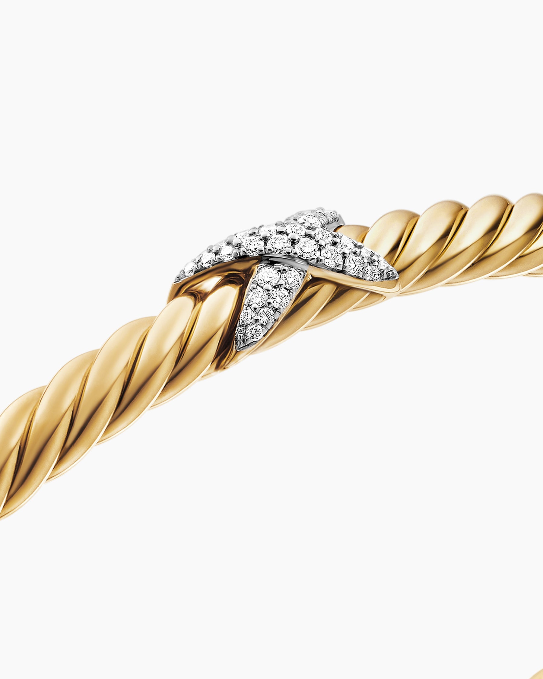 X Cablespira® Station Bracelet in 18K Yellow Gold with Pavé Diamonds, 4mm