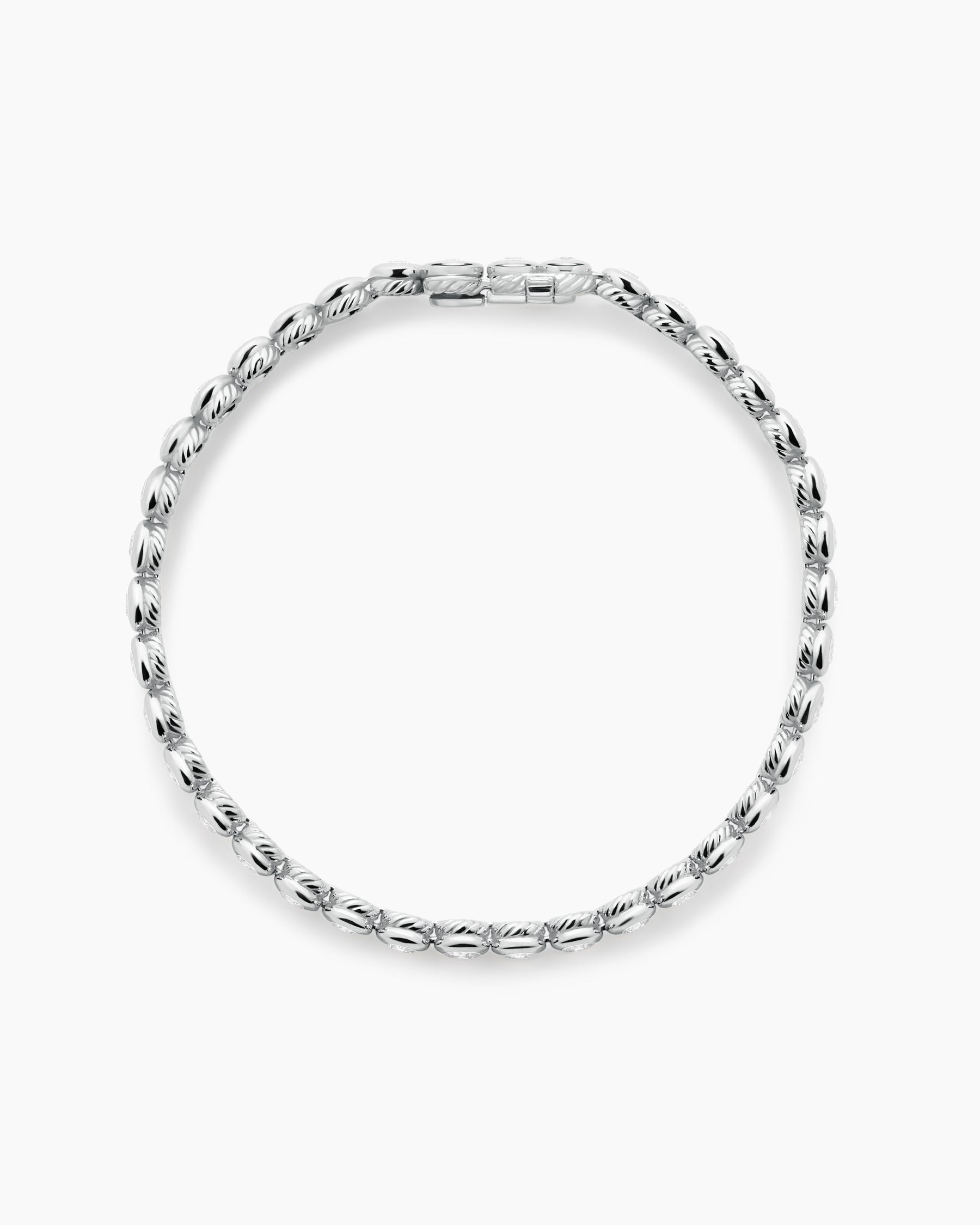 Tennis Bracelet in 18K White Gold with Diamonds, 4.7mm