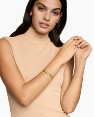 Sculpted Cable Bangle Bracelet in 18K Yellow Gold, 8mm