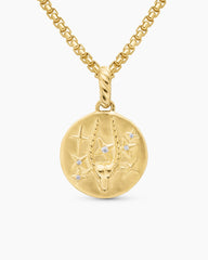 Capricorn Amulet in 18K Yellow Gold with Diamonds, 19mm