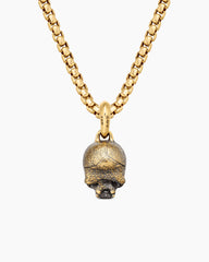 Memento Mori Skull Amulet in 18K Yellow Gold, 16mm
