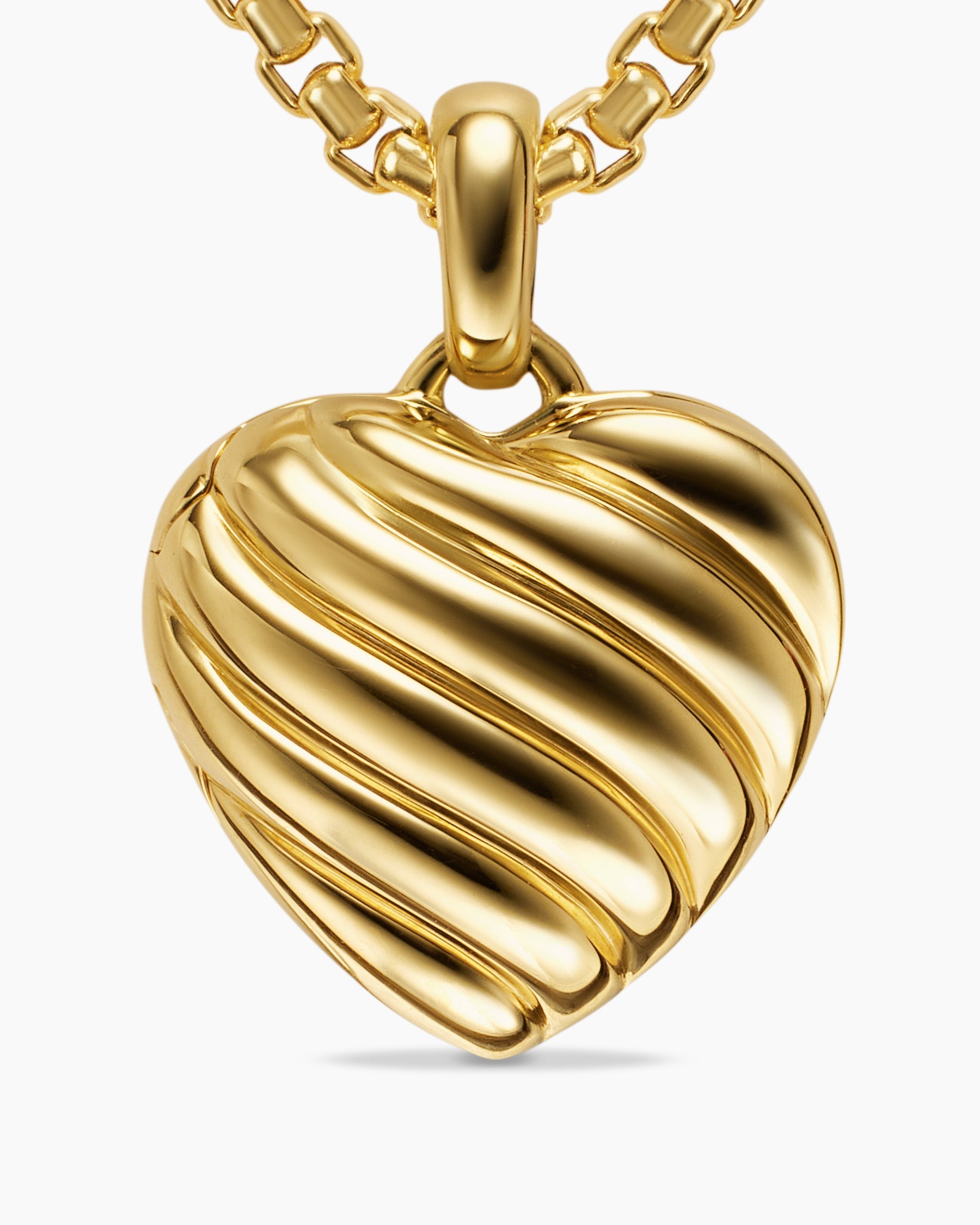 Sculpted Cable Heart Locket in 18K Yellow Gold, 23mm