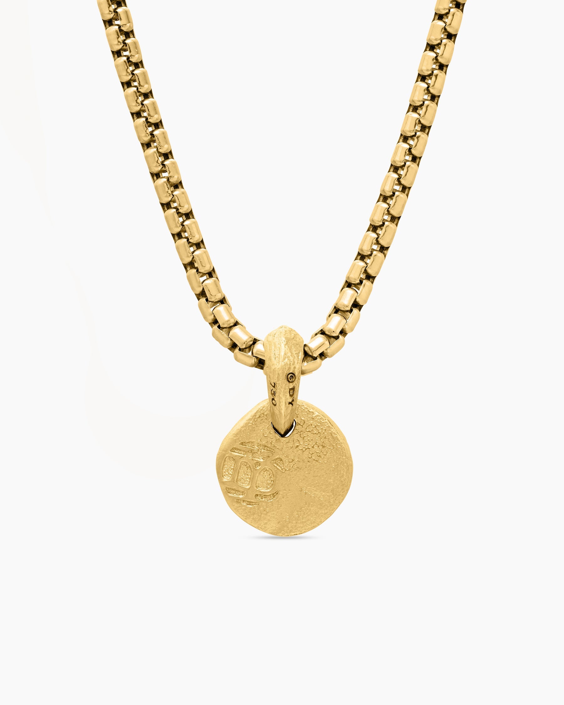 Shipwreck Coin Amulet in 18K Yellow Gold, 10.5mm