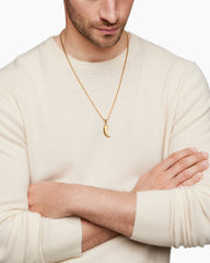 Claw Amulet in 18K Yellow Gold, 25mm