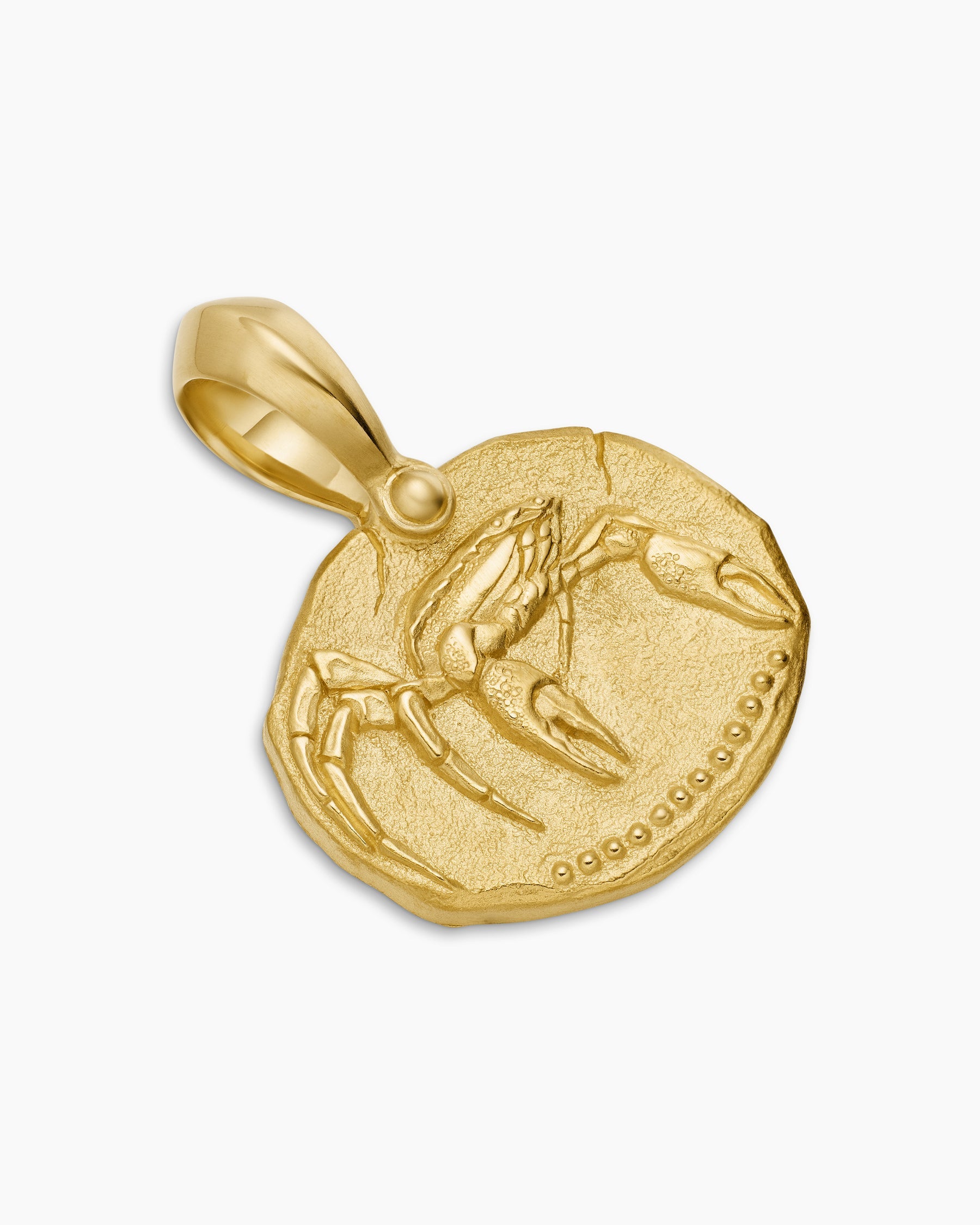 Cancer Amulet in 18K Yellow Gold, 17mm