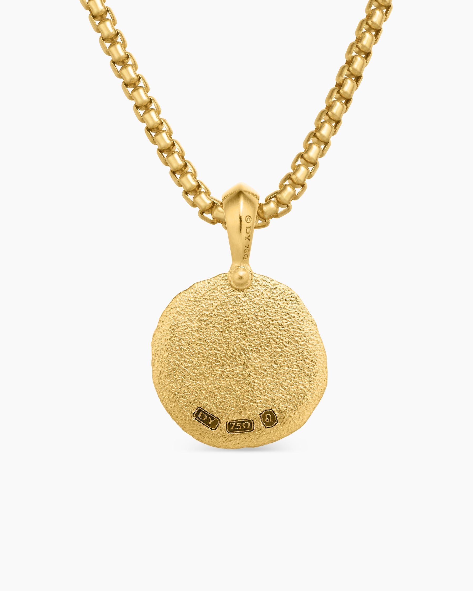 Leo Amulet in 18K Yellow Gold, 17mm