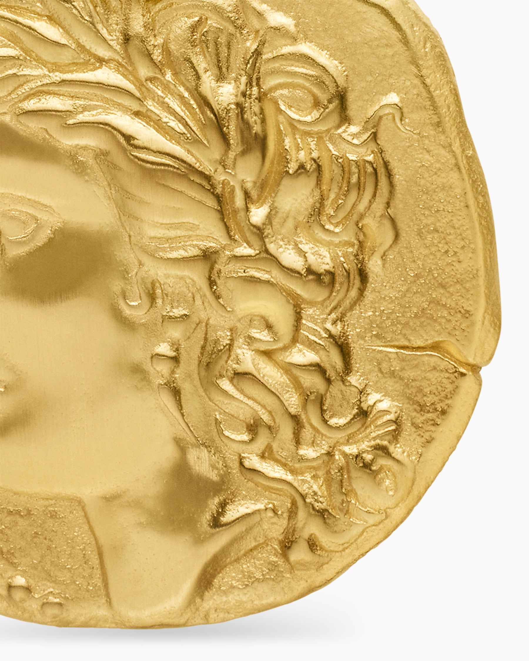 Virgo Amulet in 18K Yellow Gold, 17mm