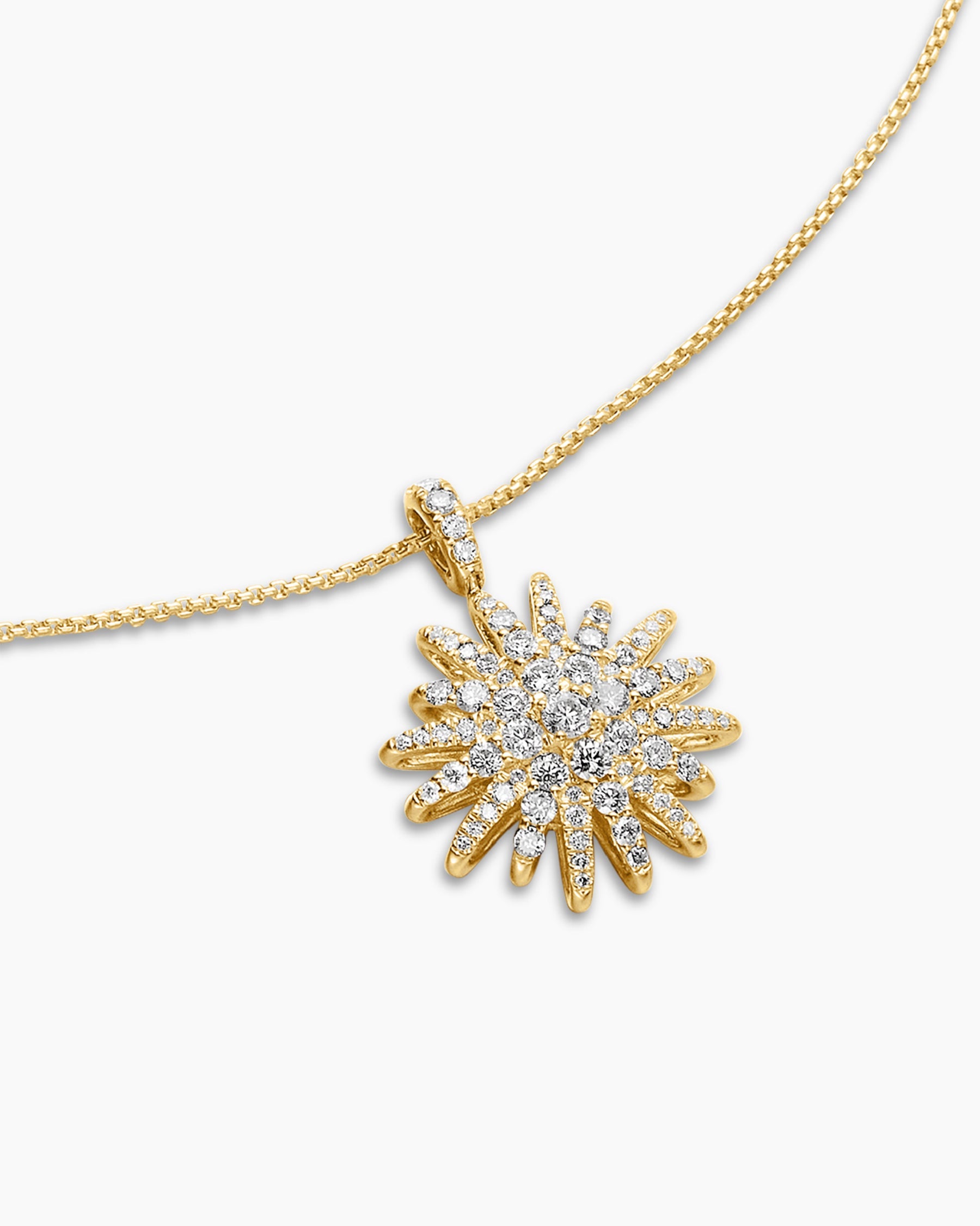 Starburst Pendant Necklace in 18K Yellow Gold with Diamonds, 20mm