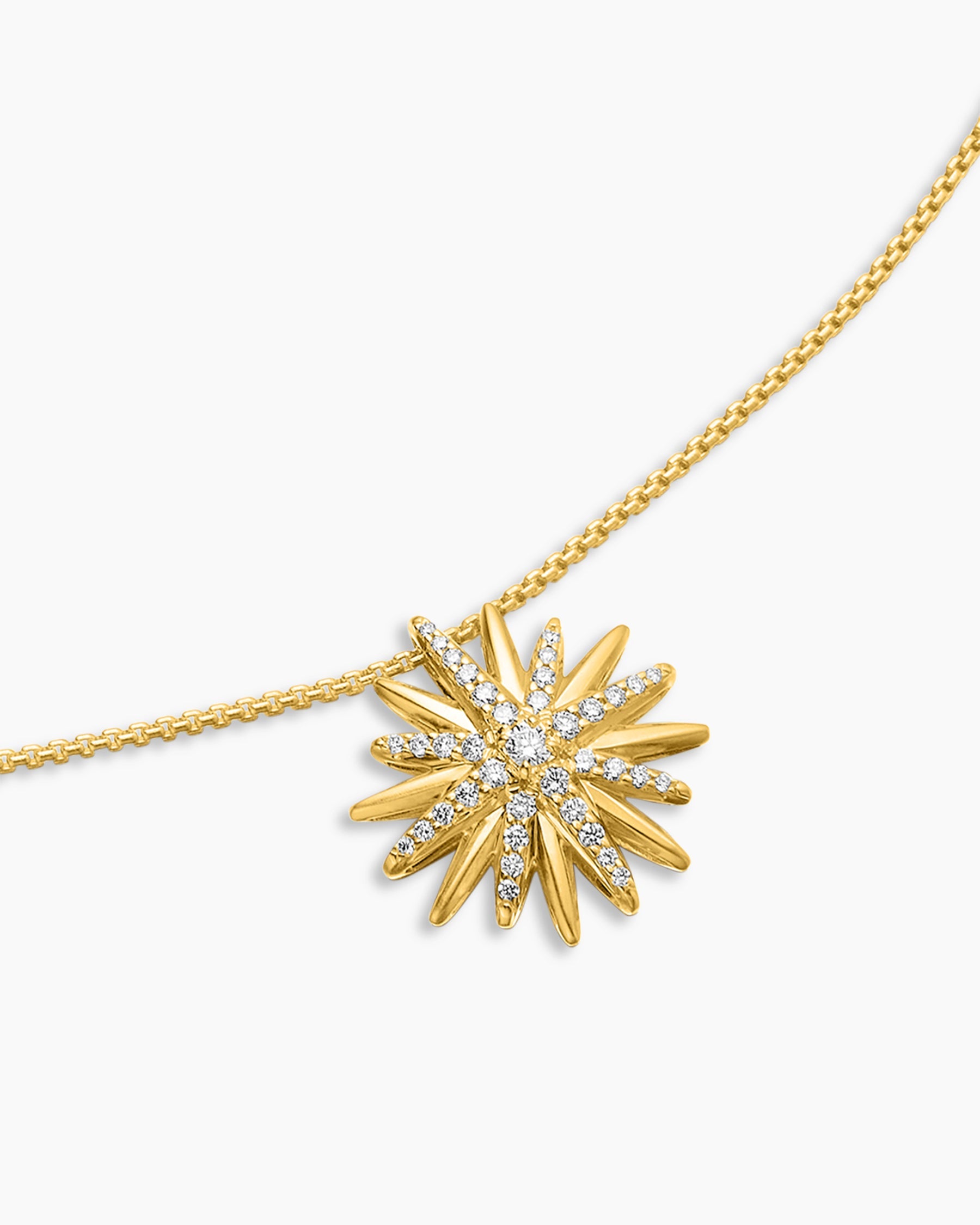 Starburst Pendant Necklace in 18K Yellow Gold with Diamonds, 19mm
