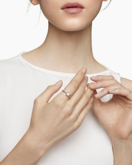 Petite Chatelaine® Ring in Sterling Silver with Pavé Diamonds, 7mm