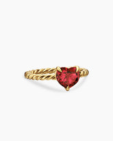 Chatelaine® Heart Ring in 18K Yellow Gold with Garnet, 7mm