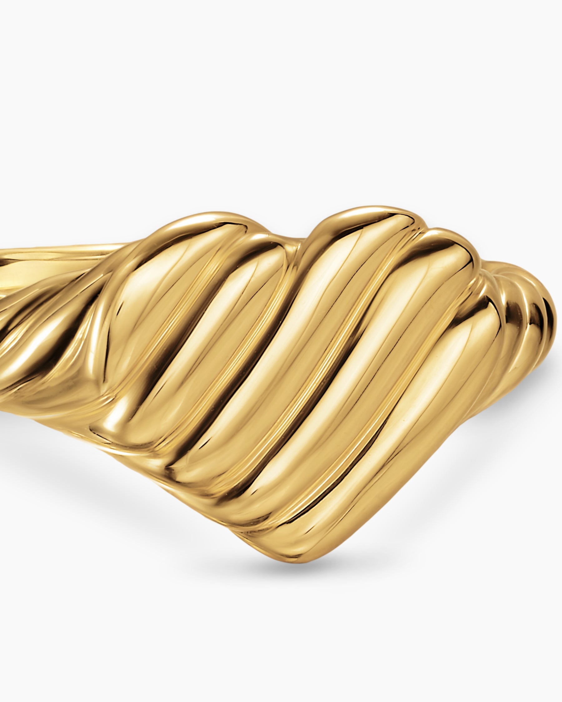 Sculpted Cable Heart Pinky Ring in 18K Yellow Gold, 9mm