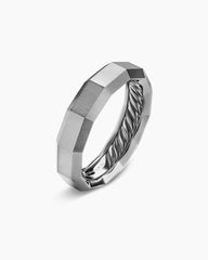 Faceted Band Ring in Grey Titanium, 6mm