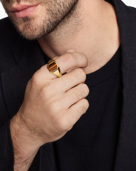 Streamline® Signet Ring in 18K Yellow Gold with Tiger’s Eye, 14mm