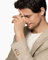 DY Helios™ Band Ring in 18K Yellow Gold with Forged Carbon, 9mm