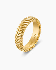 Chevron Band Ring in 18K Yellow Gold, 6mm
