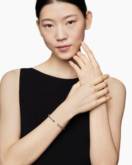 Classic Cable Bracelet in Sterling Silver with 18K Yellow Gold and Garnets, 4mm