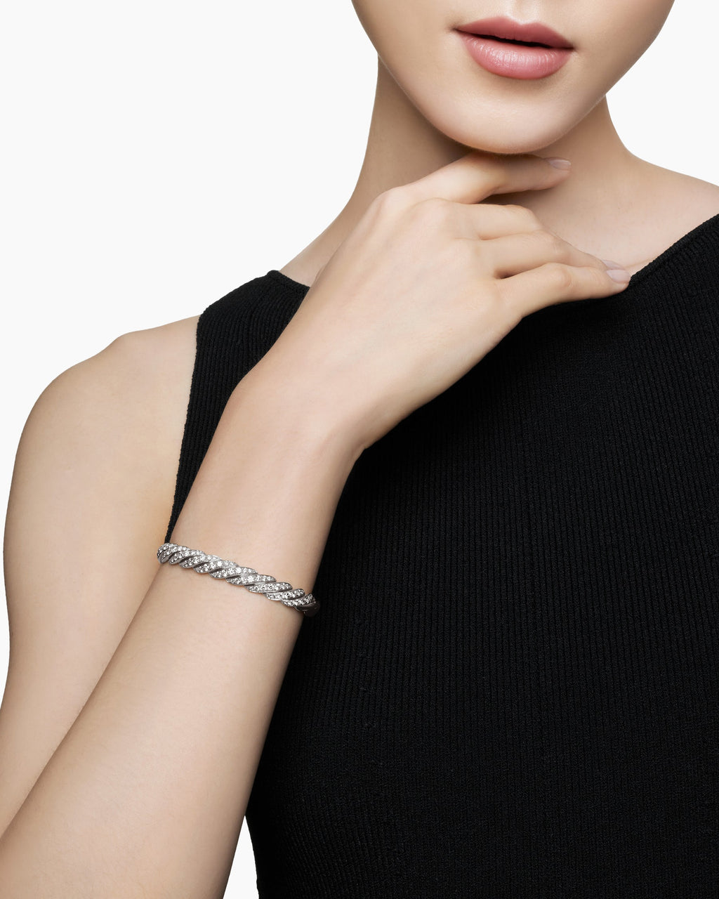Sculpted Cable Flex Bracelet in 18K White Gold with Diamonds, 7.8mm