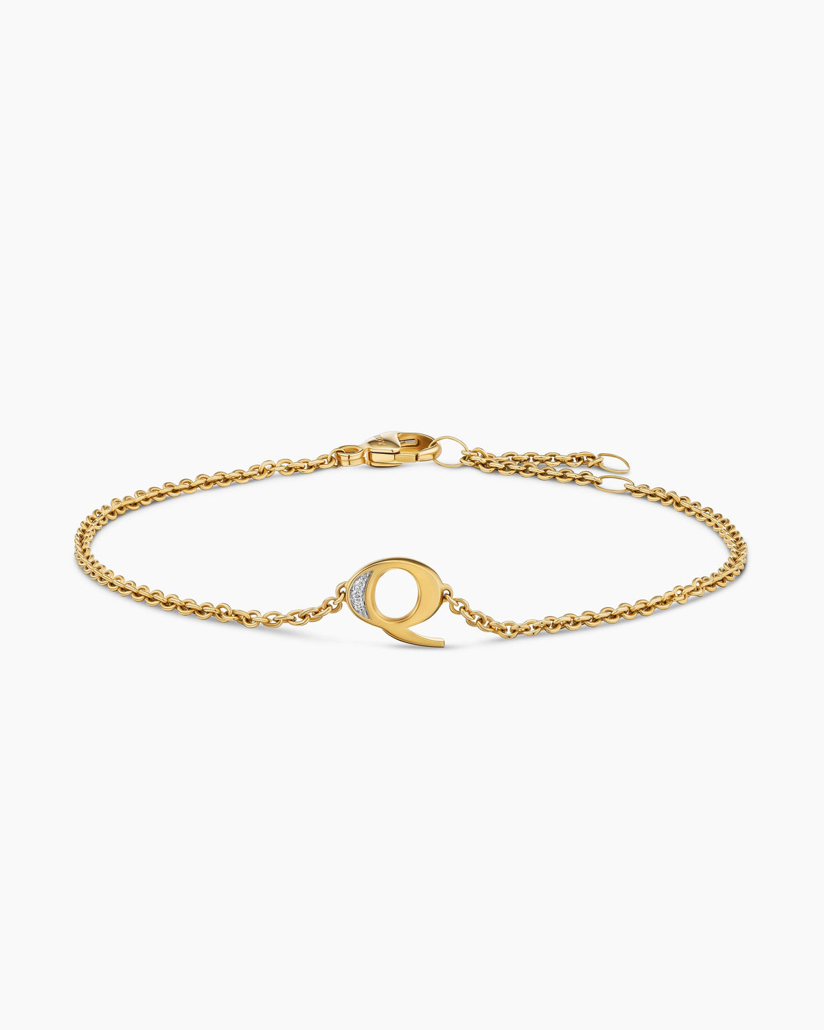Petite Pavé Initial Chain Bracelet in 18K Yellow Gold with Diamond Q
