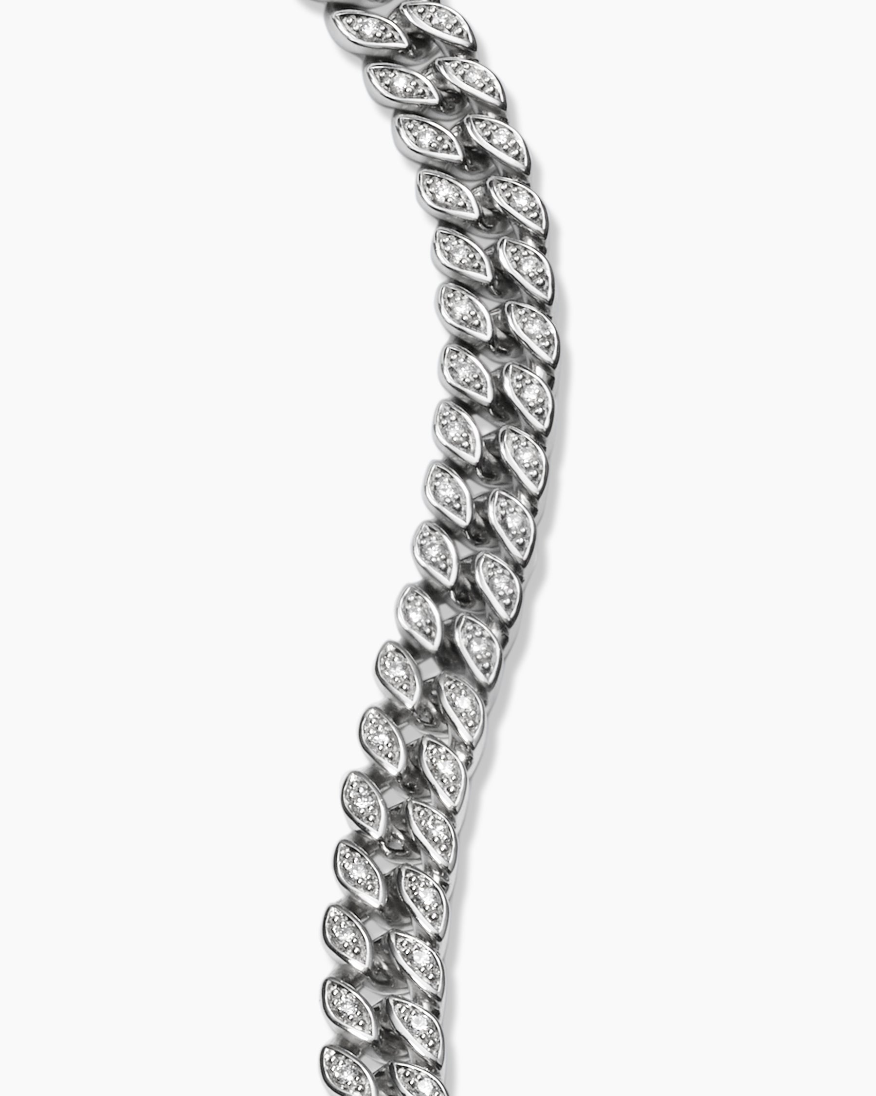 Curb Chain Bracelet in Platinum with Diamonds, 6mm