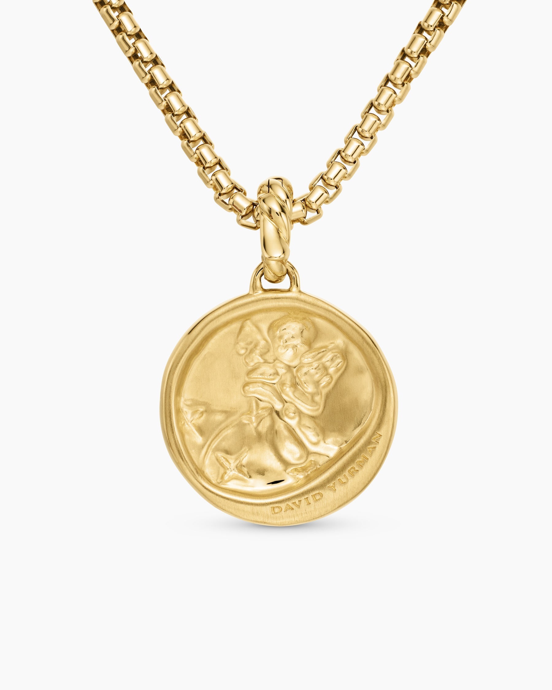 Aquarius Amulet in 18K Yellow Gold with Diamonds, 19mm