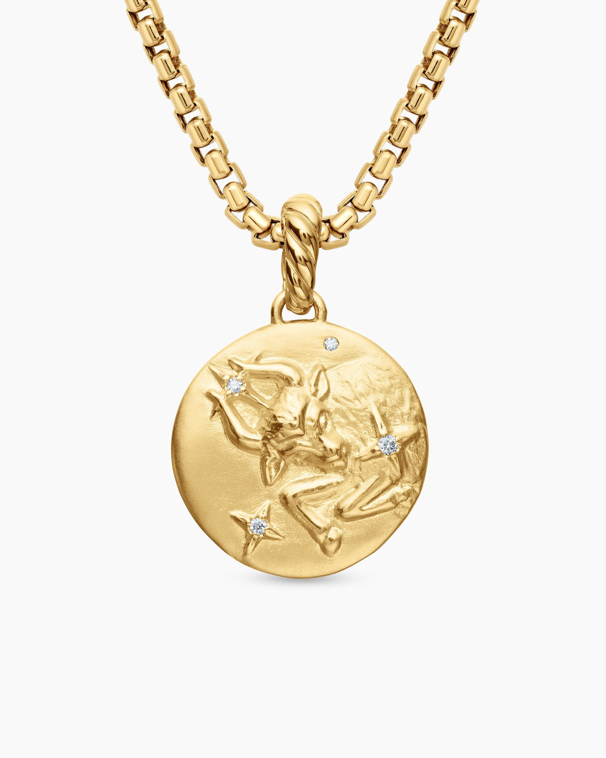 Taurus Amulet in 18K Yellow Gold with Diamonds, 19mm