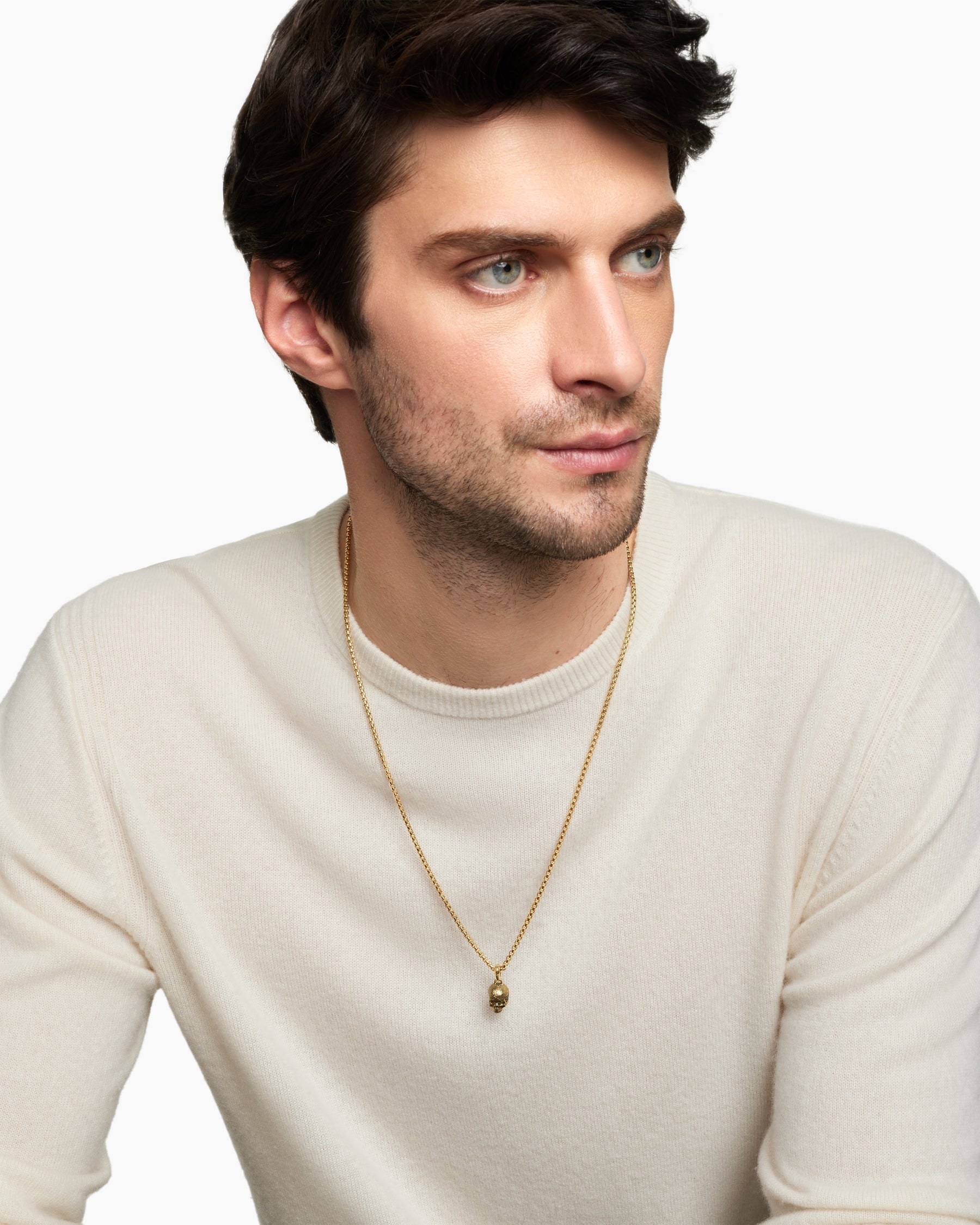 Memento Mori Skull Amulet in 18K Yellow Gold, 16mm