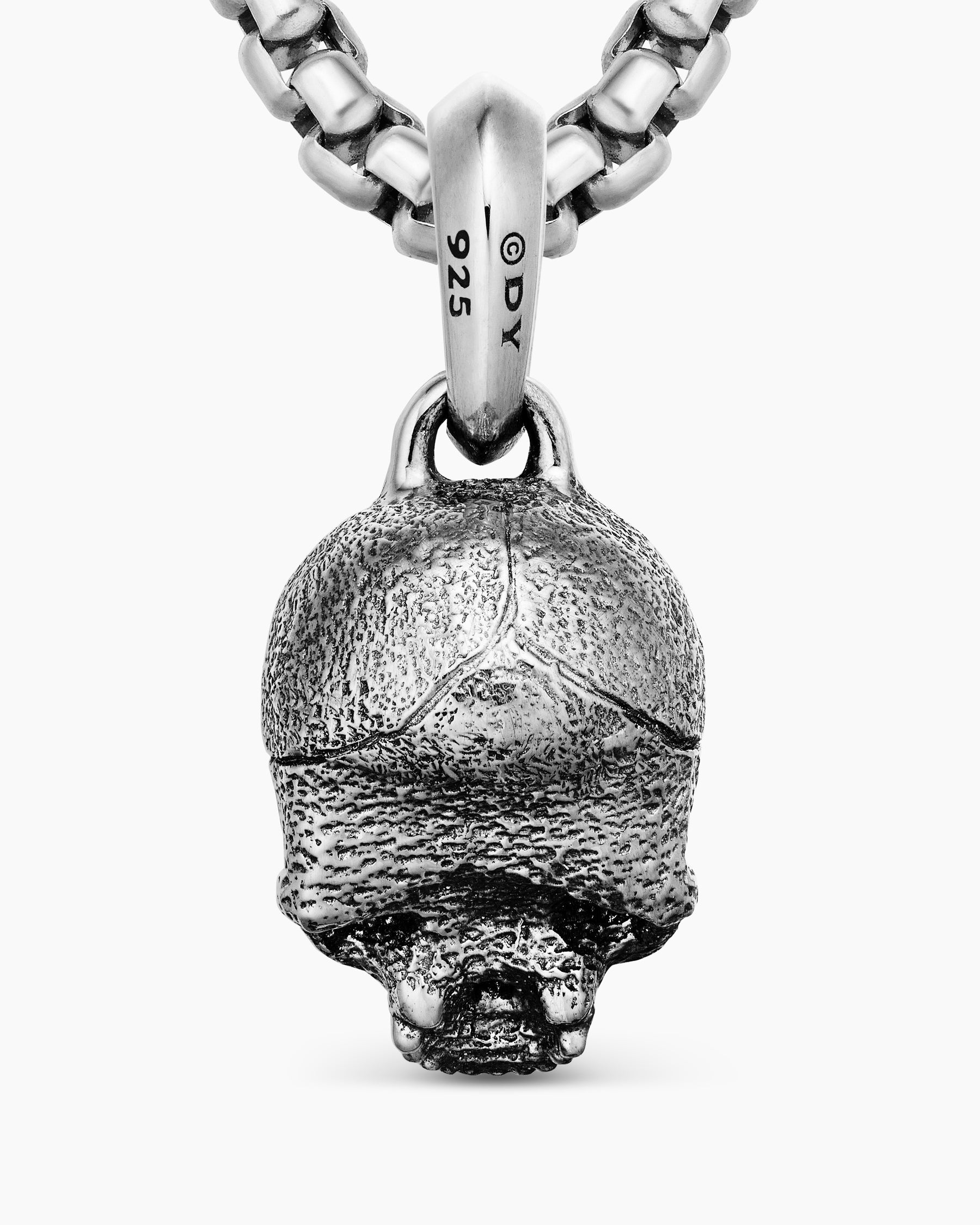 Memento Mori Skull Amulet in Sterling Silver, 16mm
