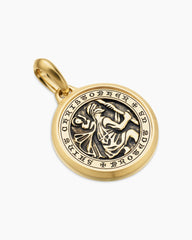 St. Christopher Amulet in 18K Yellow Gold, 26.5mm