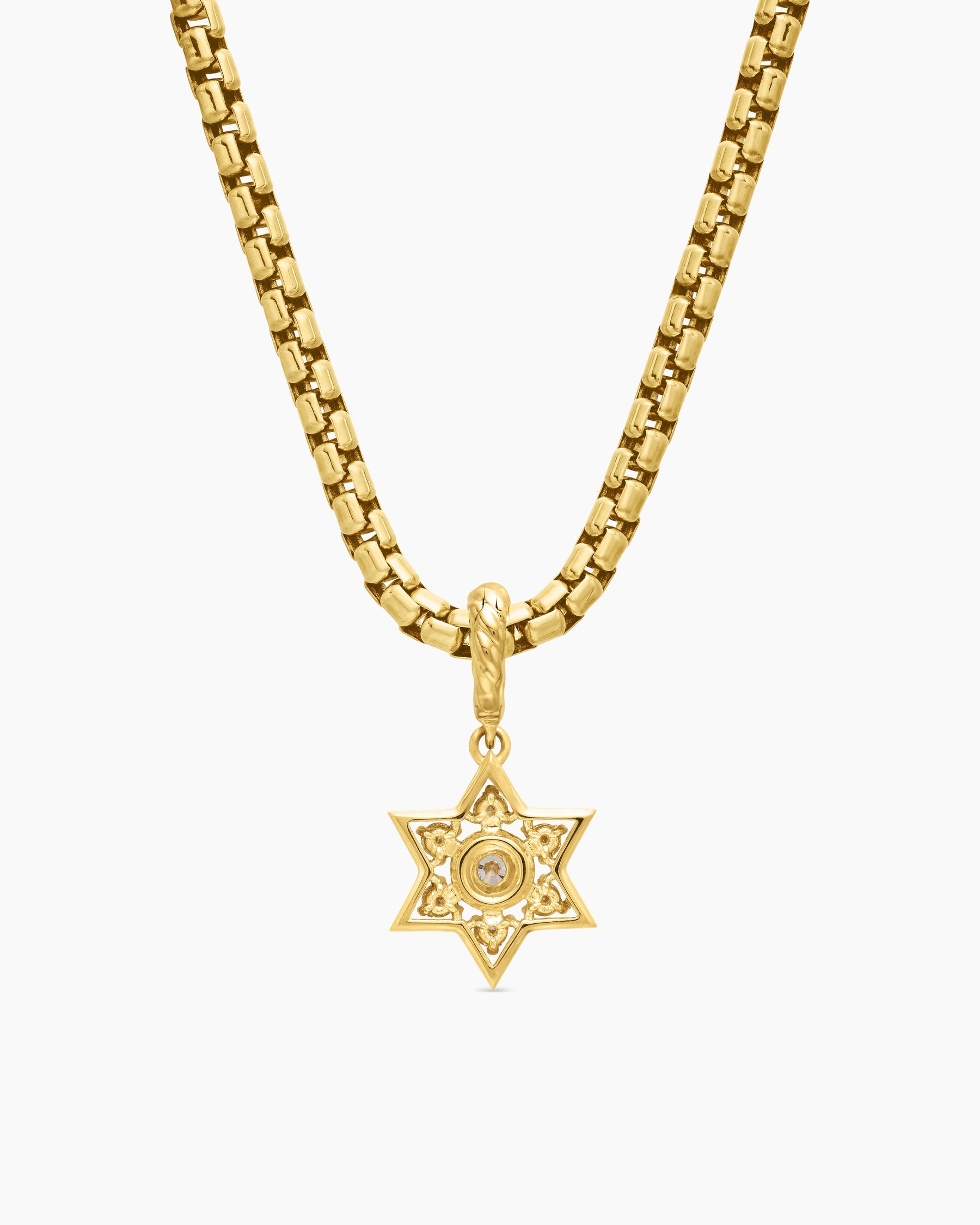 Star of David Pendant in 18K Yellow Gold with Diamonds, 11.2mm