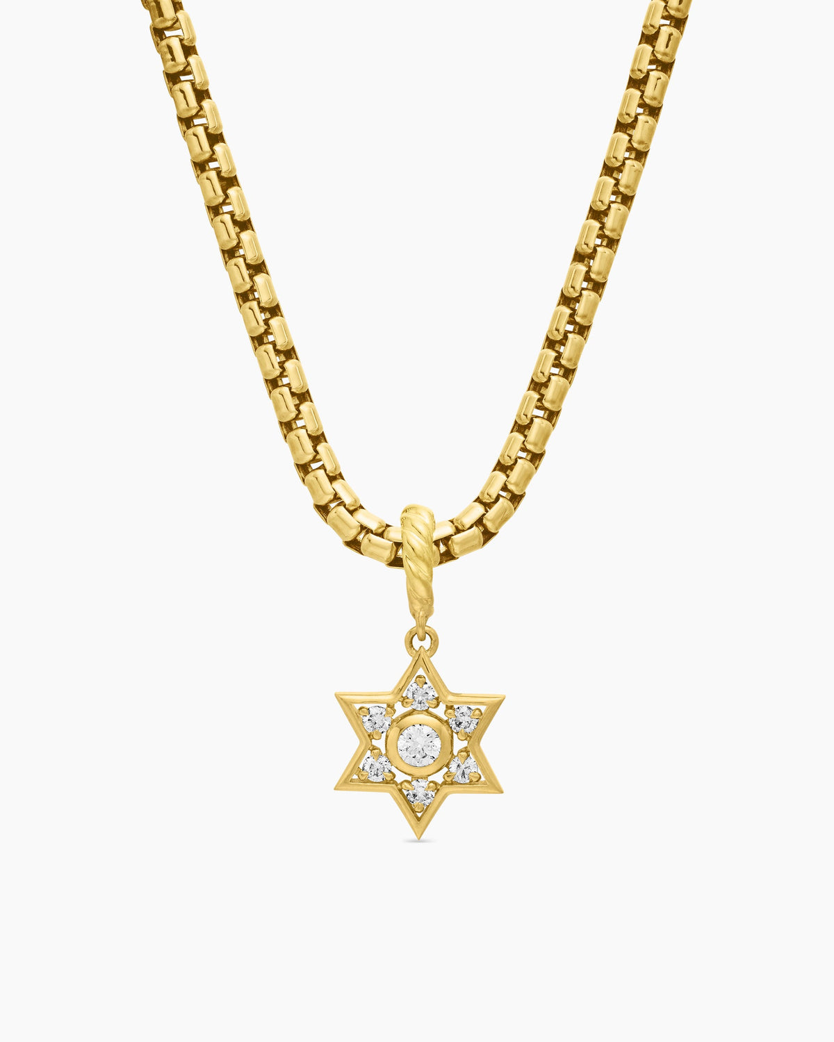 Star of David Pendant in 18K Yellow Gold with Diamonds, 11.2mm