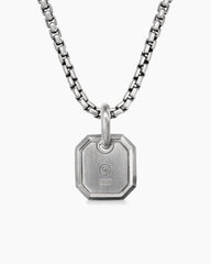 Octagonal Amulet in Platinum, 15mm