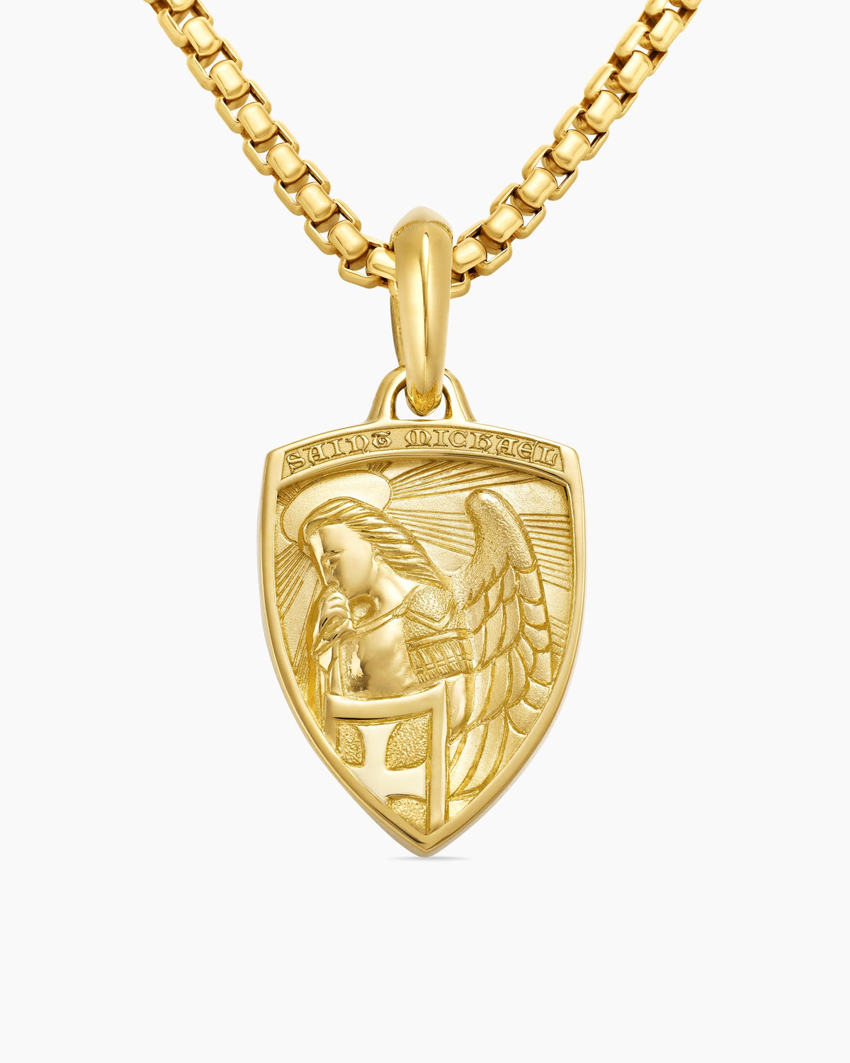 St. Michael Amulet in 18K Yellow Gold, 26mm