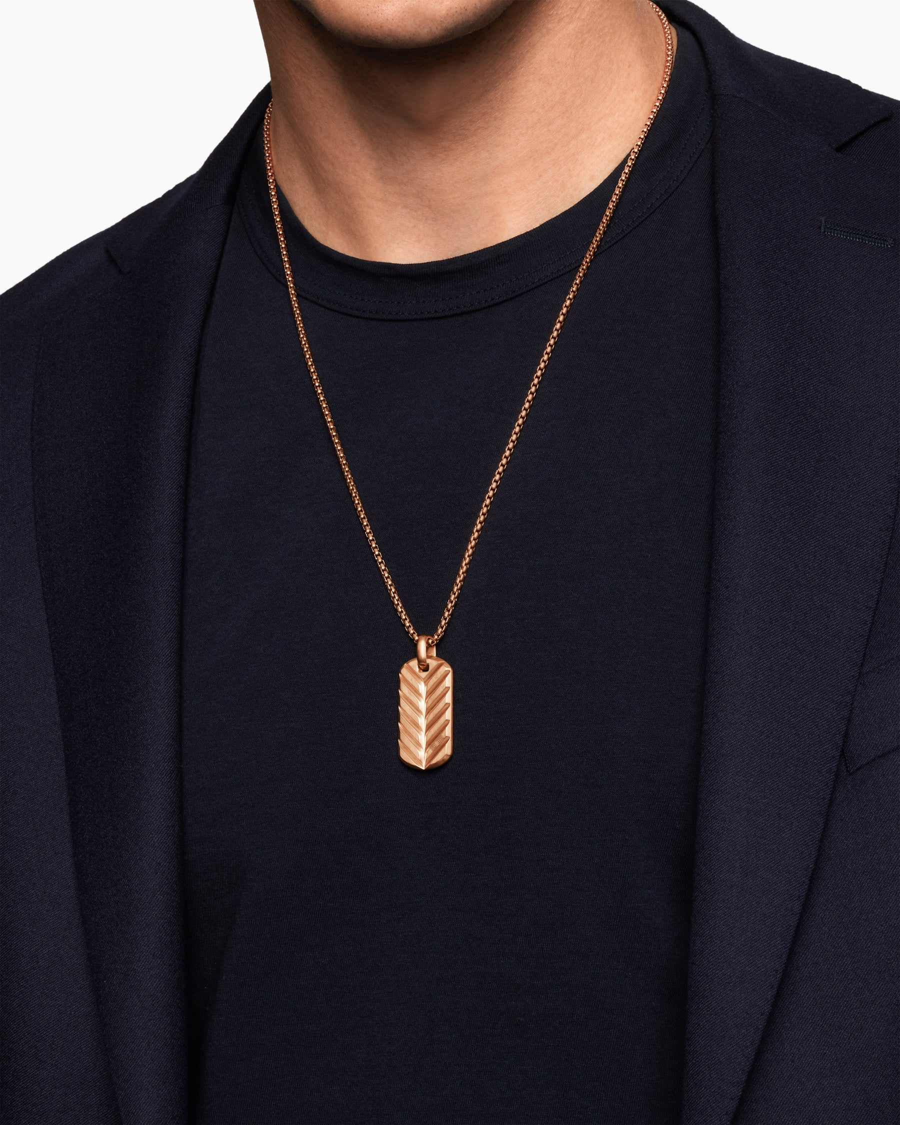 Chevron Tag in 18K Rose Gold, 35mm