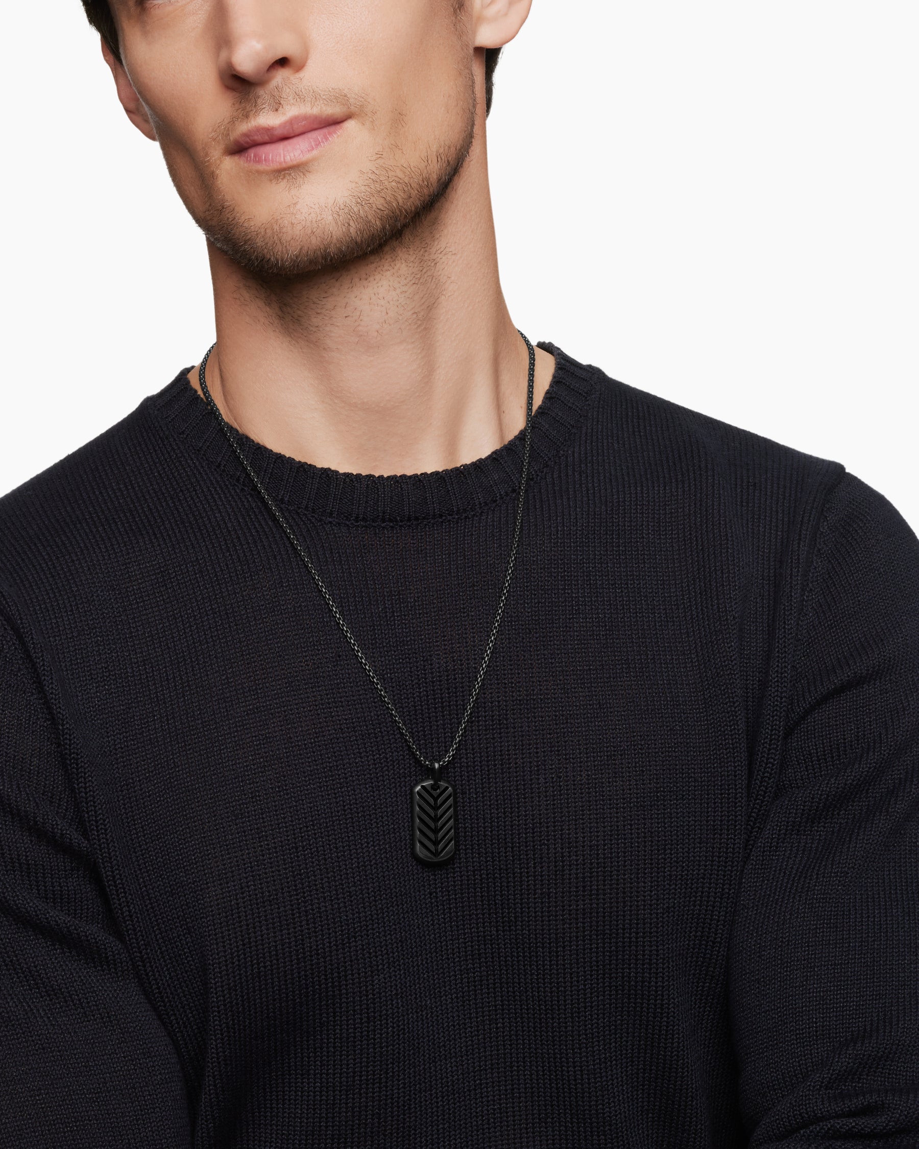 Chevron Tag in Black Titanium, 35mm
