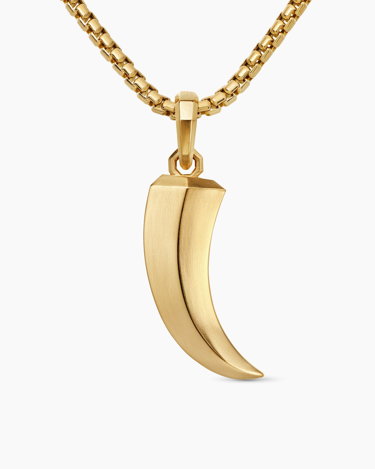 Claw Amulet in 18K Yellow Gold, 30mm