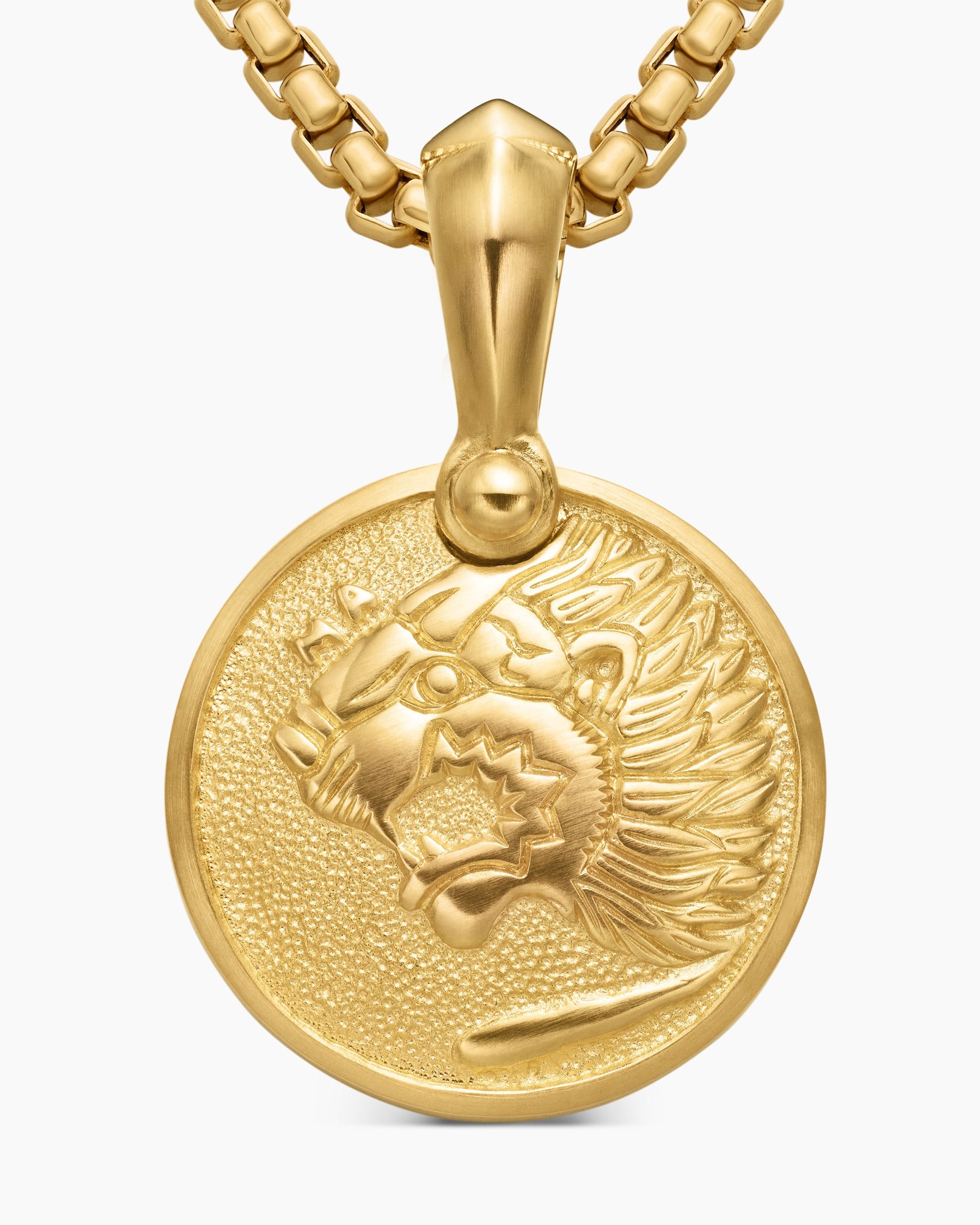 Petrvs® Lion Amulet in 18K Yellow Gold, 19.3mm