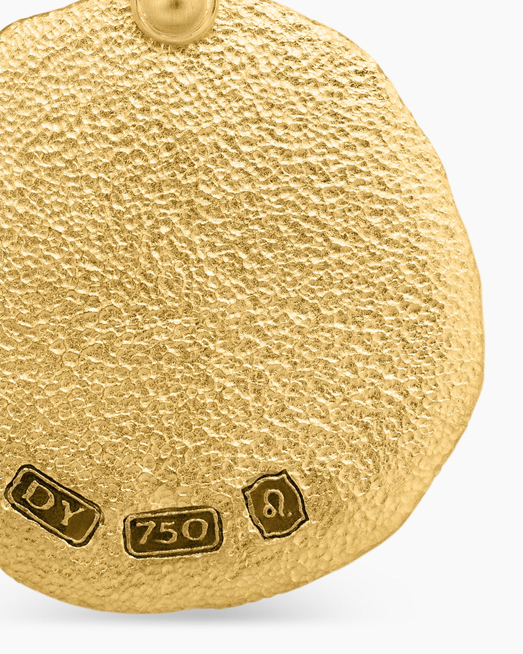 Leo Amulet in 18K Yellow Gold, 17mm