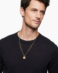 Leo Amulet in 18K Yellow Gold, 17mm