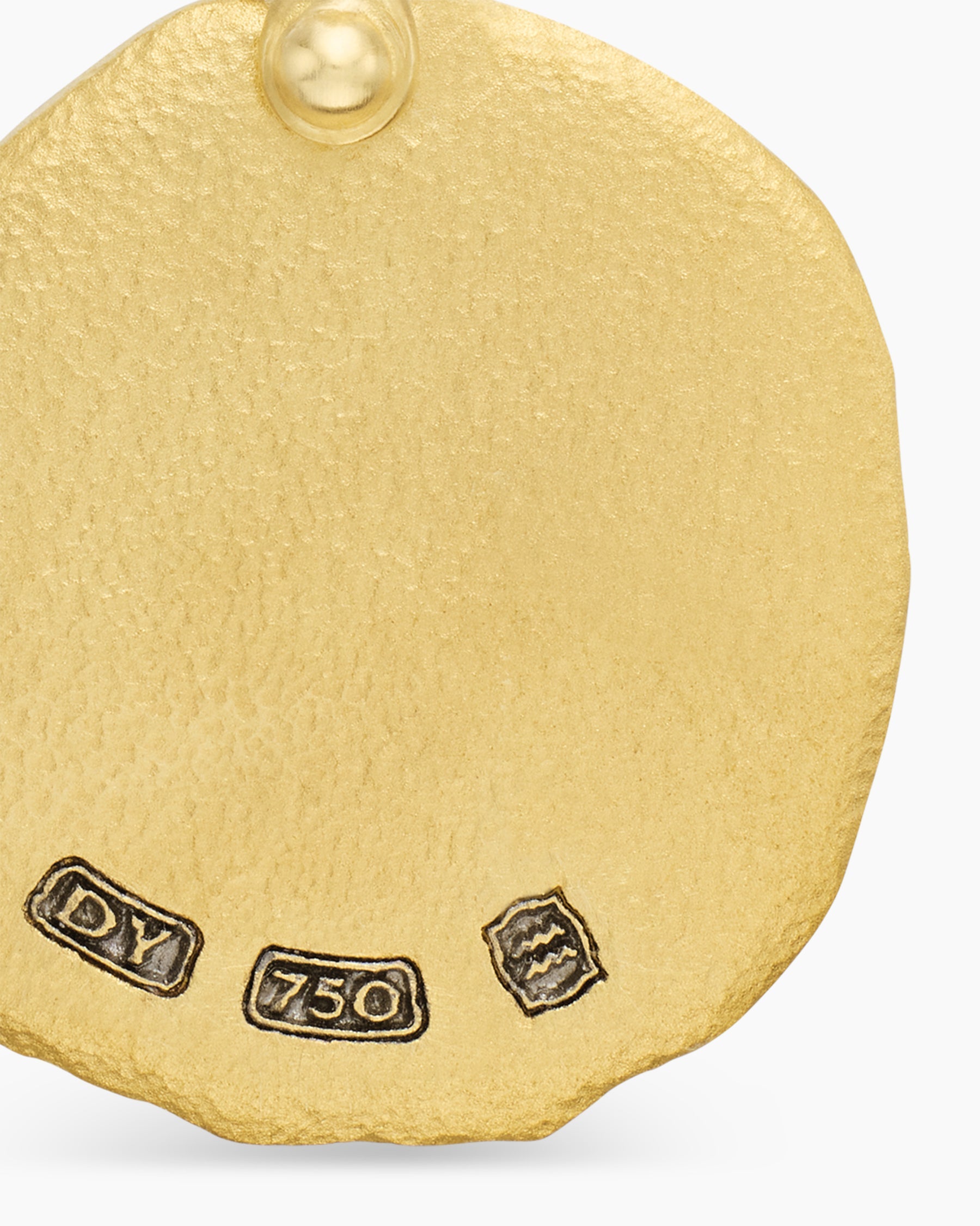 Aquarius Amulet in 18K Yellow Gold, 17mm