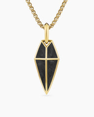 Spearpoint Amulet in 18K Yellow Gold with Forged Carbon, 27mm
