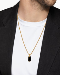 Chevron Tag in 18K Yellow Gold with Black Onyx, 21mm