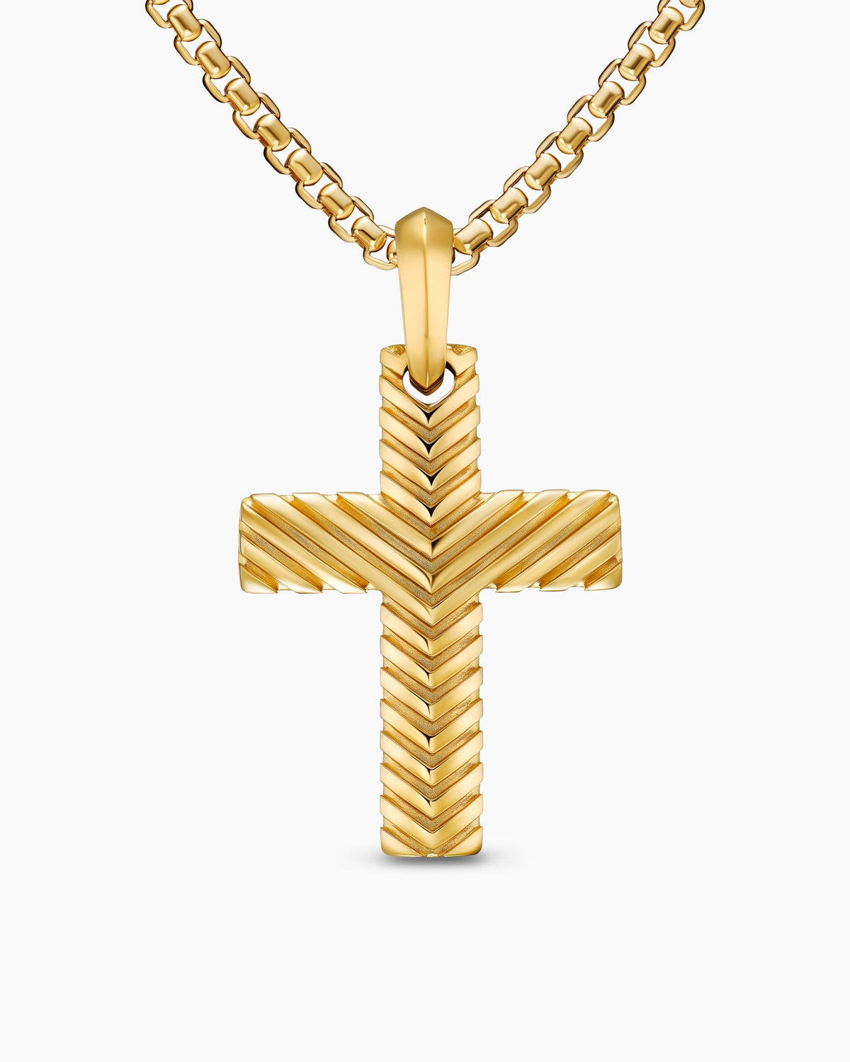 Chevron Cross Pendant in 18K Yellow Gold, 36mm