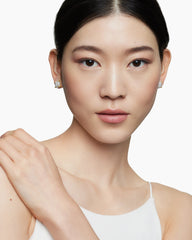 Chatelaine® Stud Earrings in 18K Yellow Gold with Pavé Diamonds, 11mm