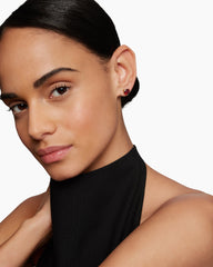 Chatelaine® Heart Stud Earrings in 18K Yellow Gold with Garnet, 8mm