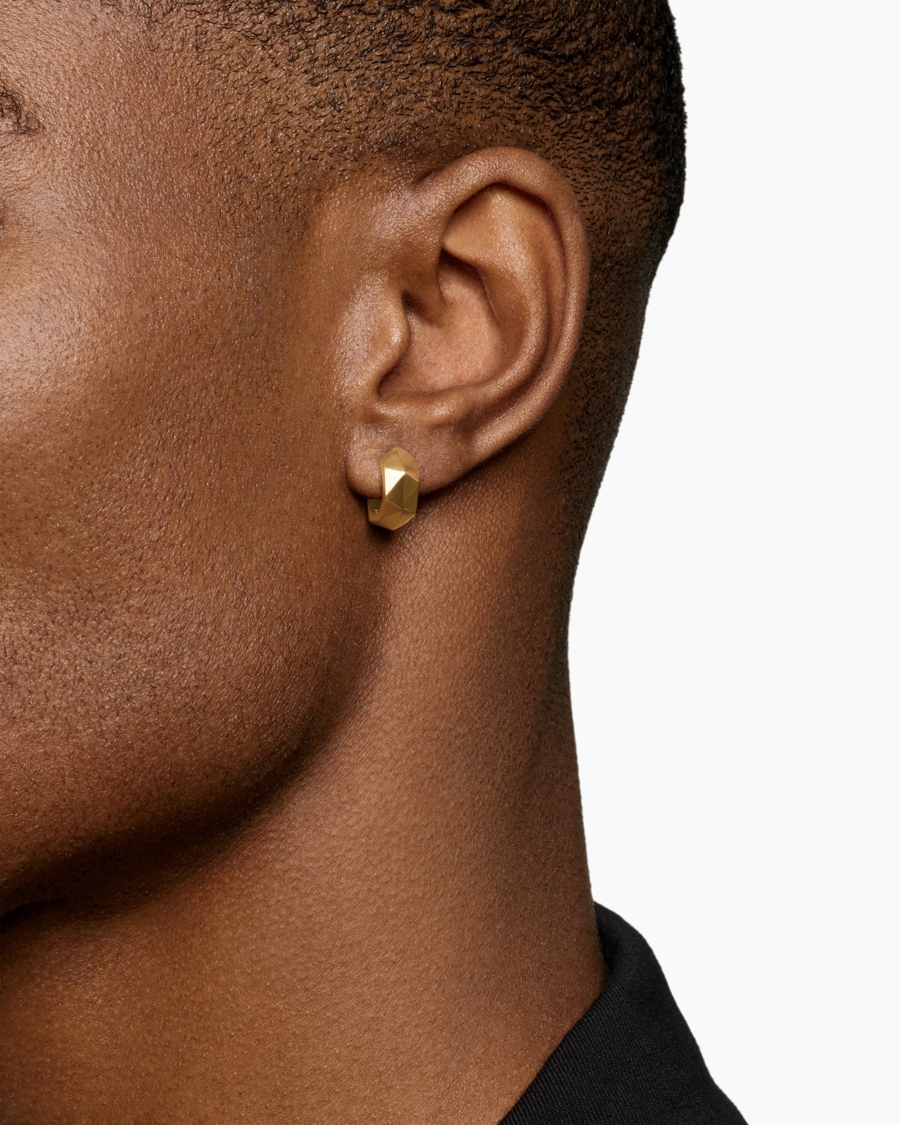 Faceted Hoop Earring in 18K Yellow Gold, 14.5mm