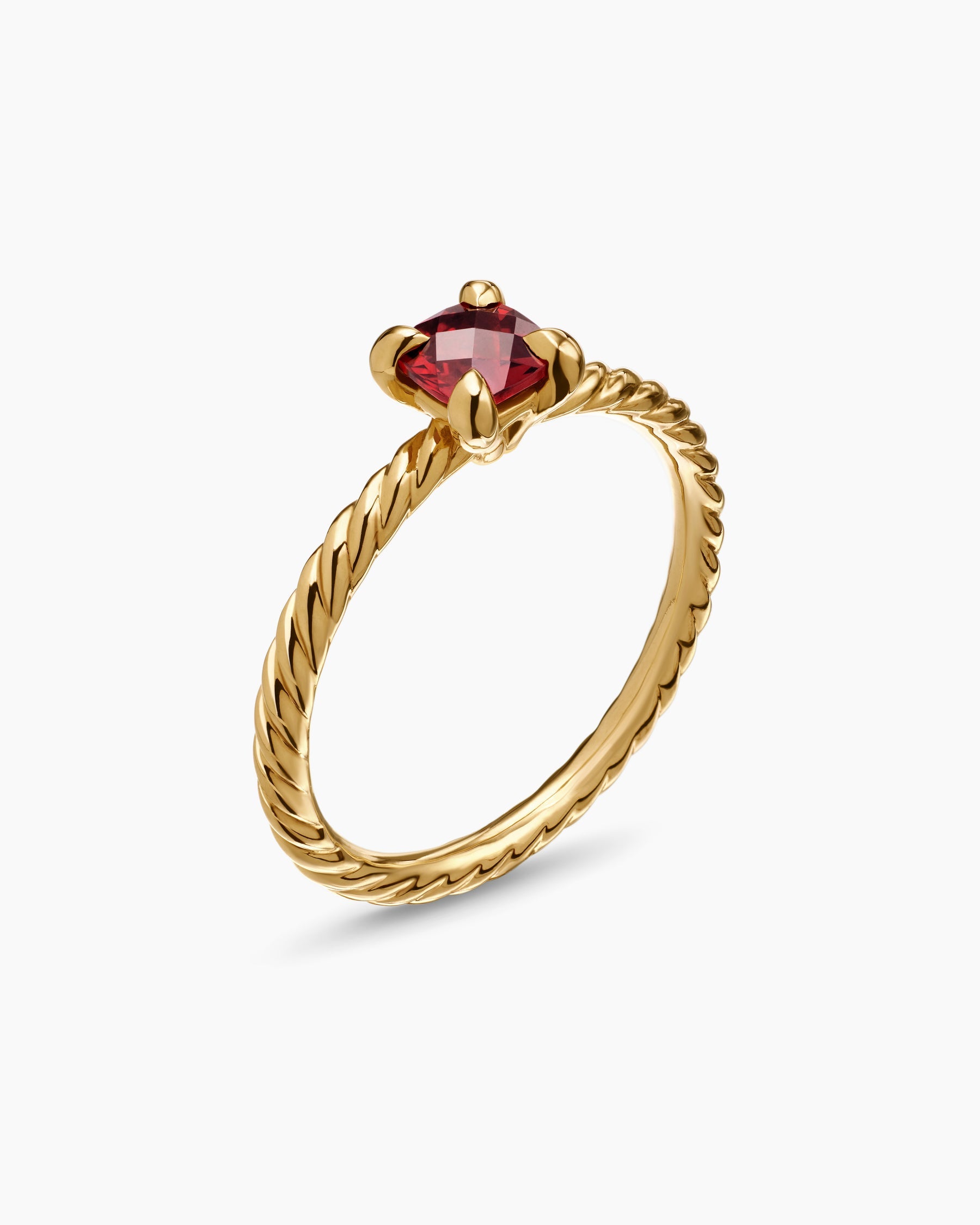 Chatelaine® Teen Ring in 18K Yellow Gold with Garnet, 4mm