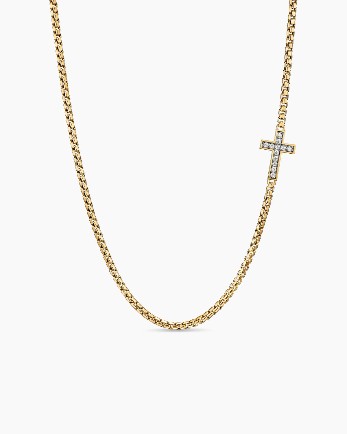 Cross Station Necklace in 18K Yellow Gold with Diamonds, 5mm