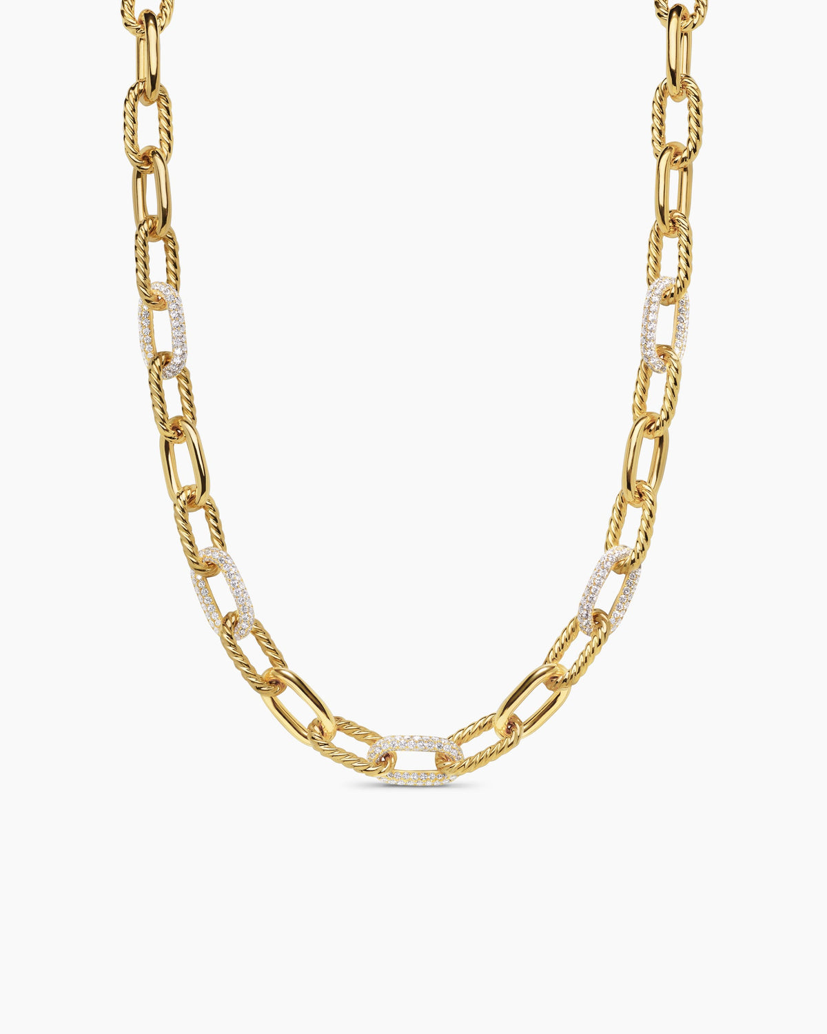 DY Madison® Chain Necklace in 18K Yellow Gold with Diamonds, 11mm