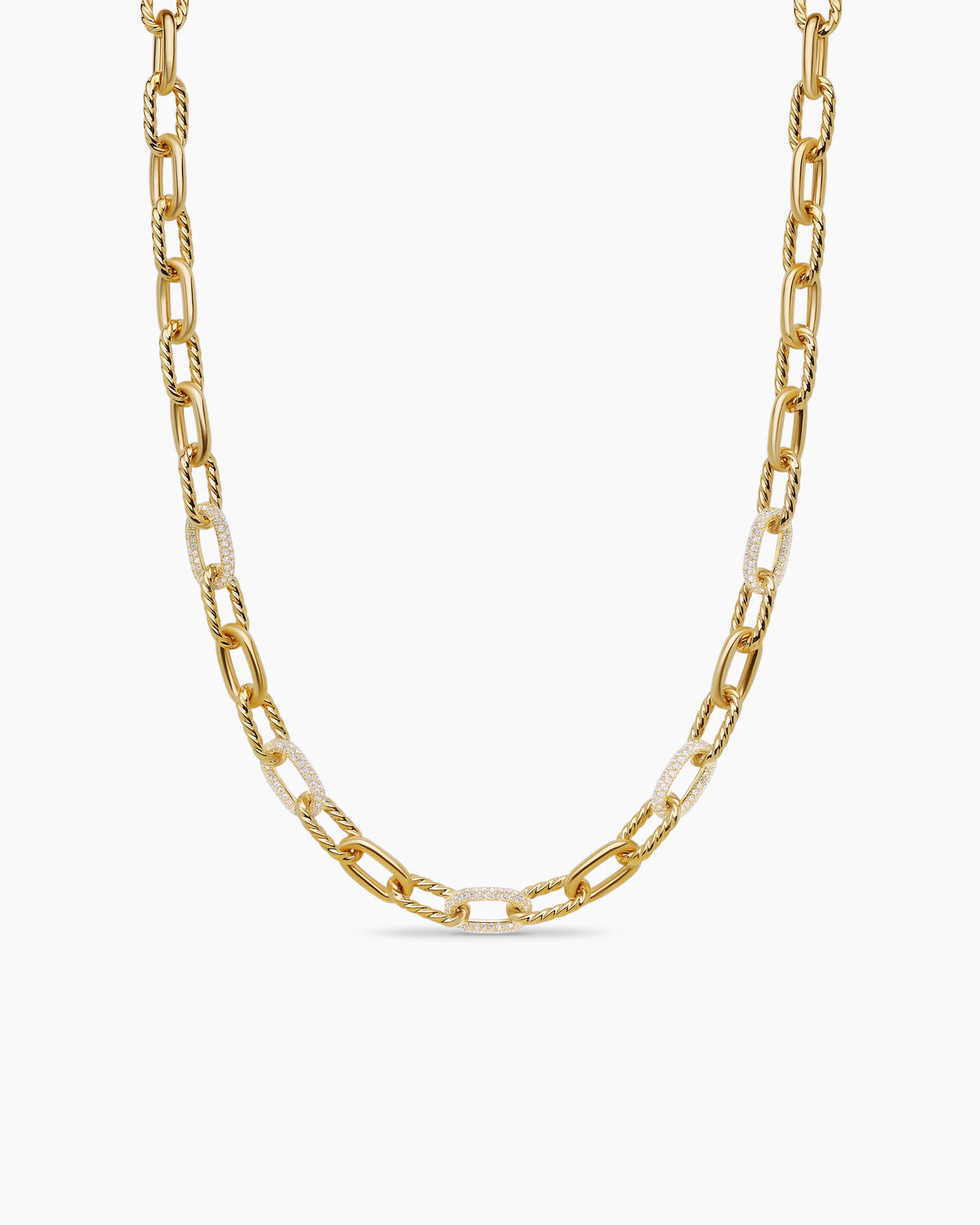 DY Madison® Chain Necklace in 18K Yellow Gold with Diamonds, 8.5mm